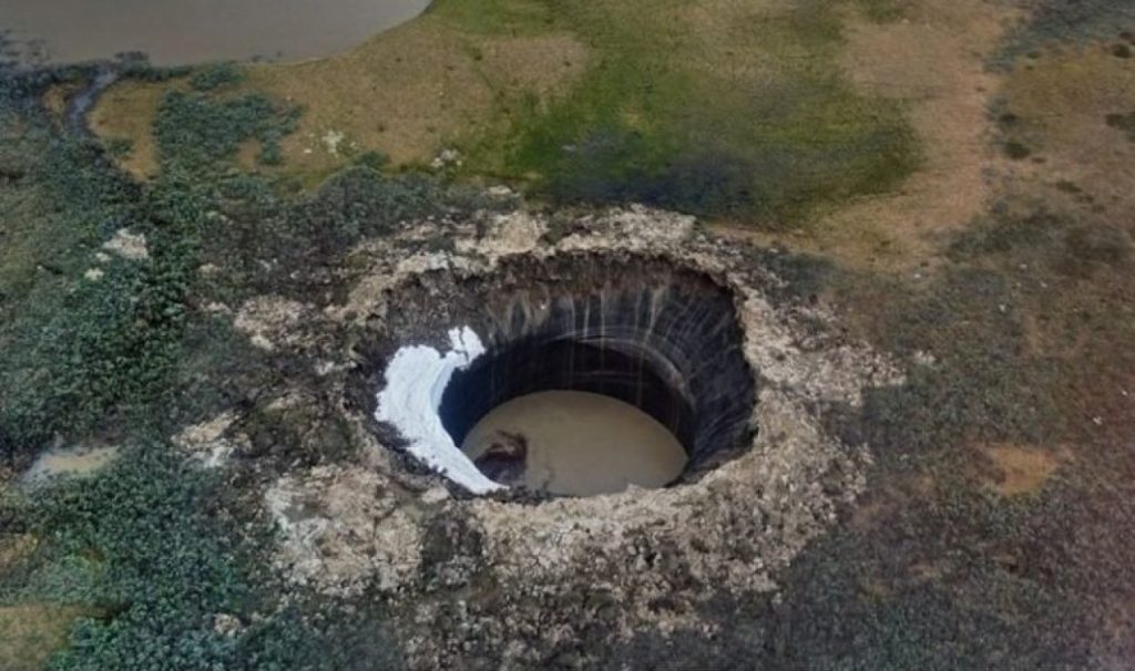 راز دهانه‌های یامال