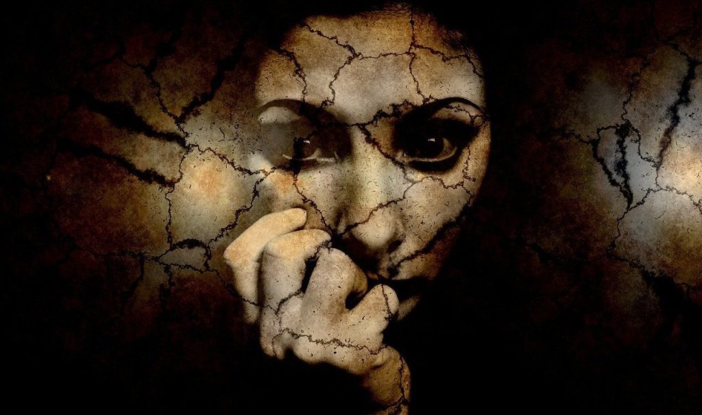 ترند عجیب و غریب: نوشتن عدد "نفرین شده" روی بازو