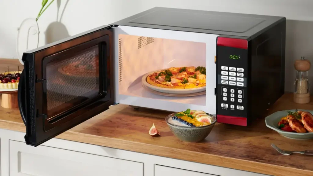 دستگاه مایکروویو چطور کار می‌کند؟